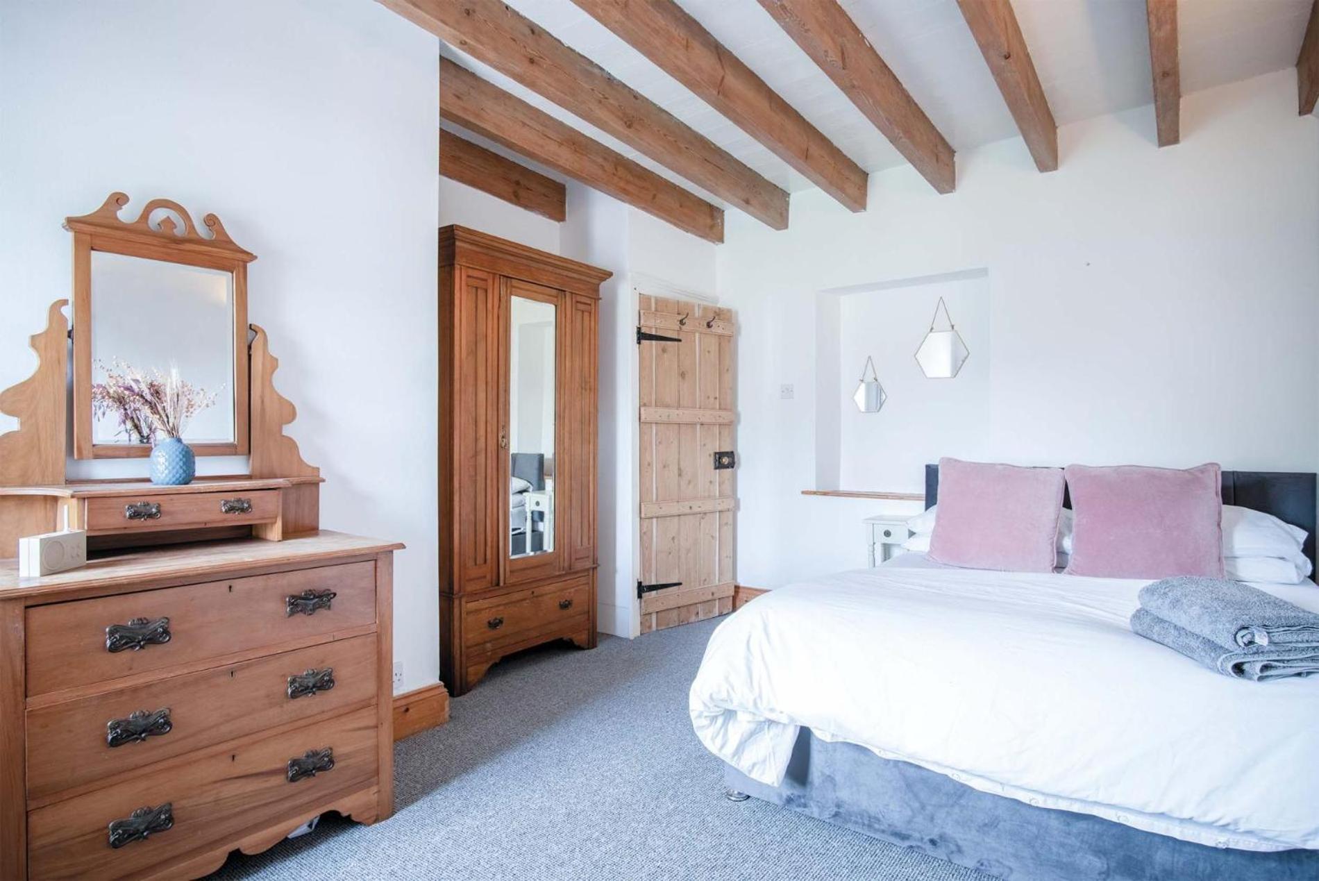 Angle Adventures - 4 Bedroom Cottage - Angle Kültér fotó